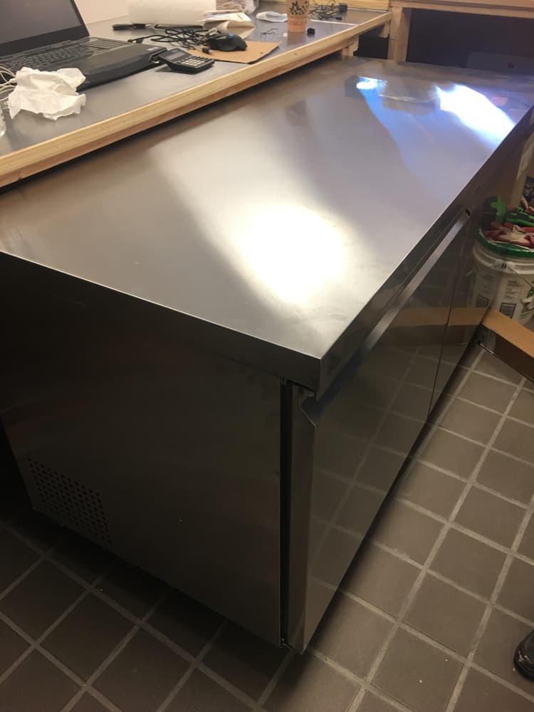 60” undercounter refrigator